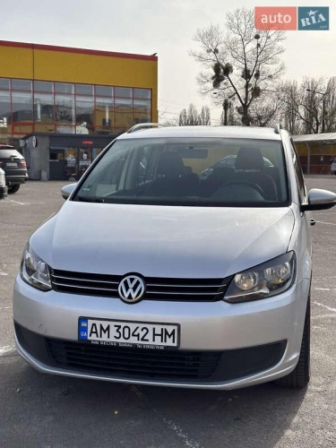 Volkswagen Touran 2013