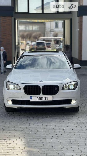 BMW 7 Series 2009