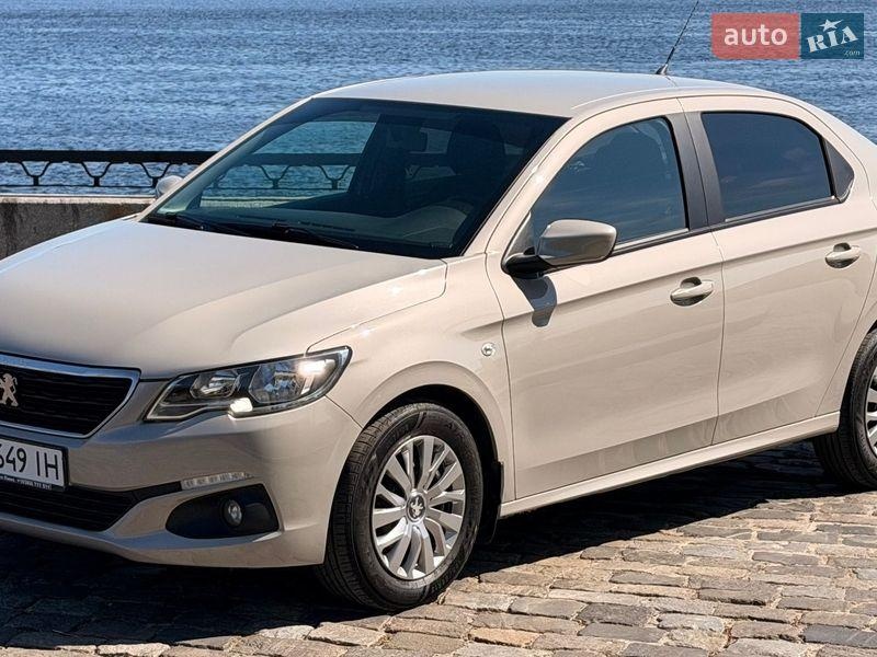 Peugeot 301 2019
