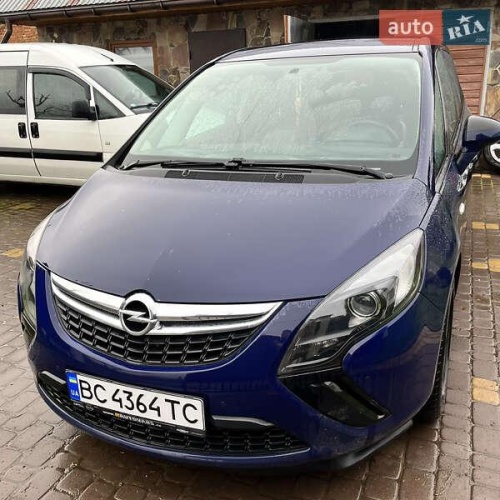 Opel Zafira Tourer 2013