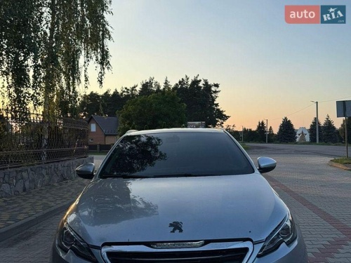 Peugeot 308 2015