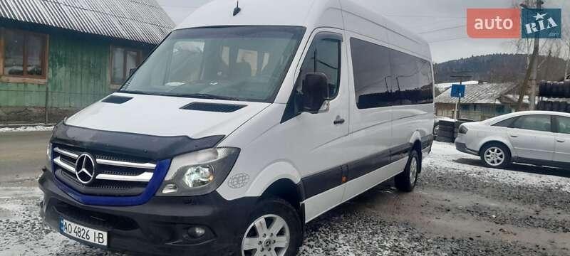 Mercedes-Benz Sprinter 2012