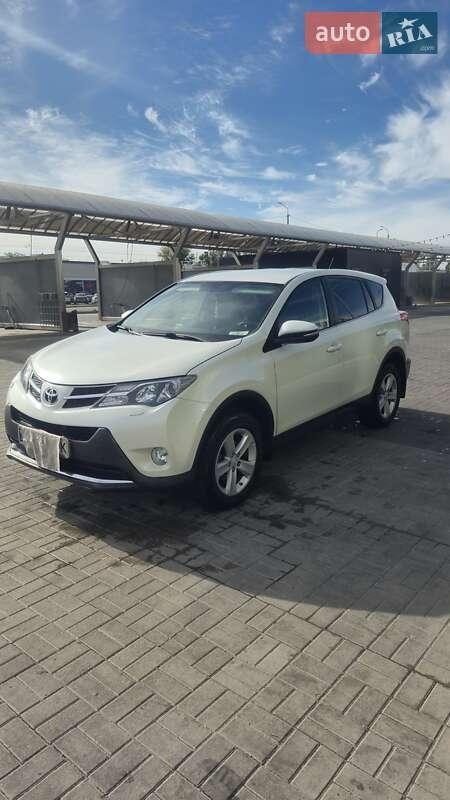 Toyota RAV4 2013