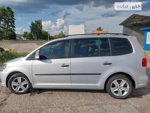 Volkswagen Touran 2013