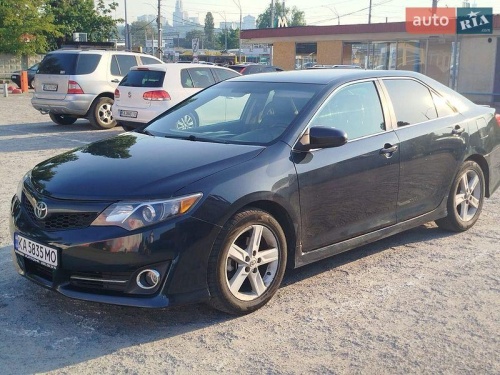 Toyota Camry 2012