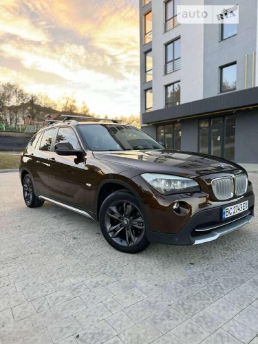 BMW X1 2011