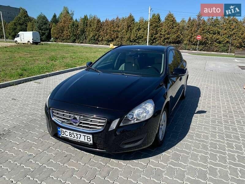 Volvo V60 2011