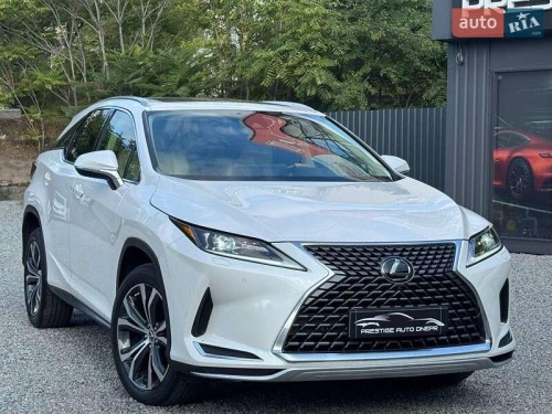 Lexus RX 2021