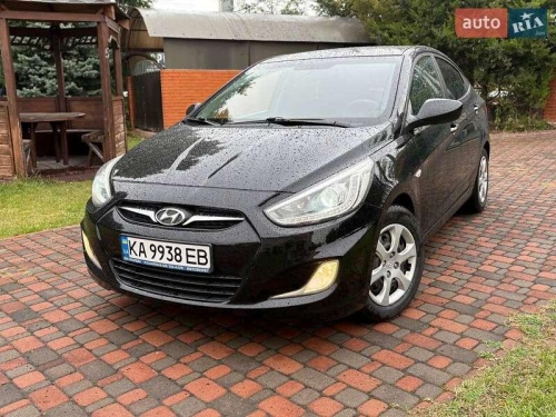 Hyundai Accent 2013