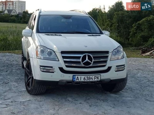 Mercedes-Benz GL-Class 2010