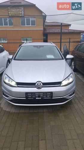 Volkswagen Golf 2019