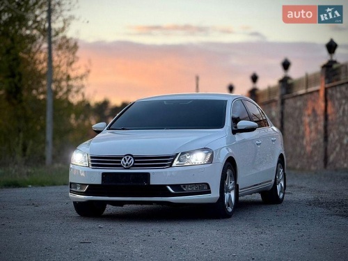 Volkswagen Passat 2011