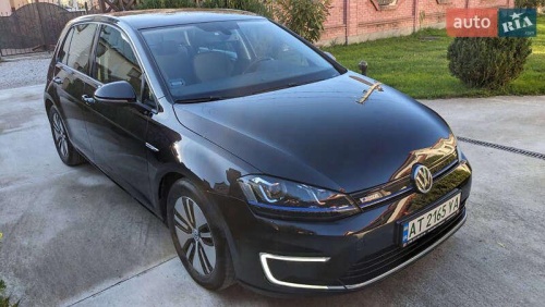Volkswagen e-Golf 2014