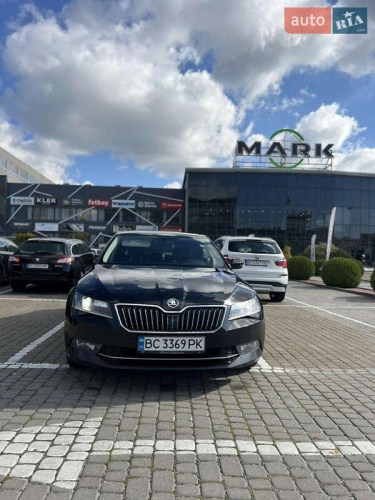 Skoda Superb 2015