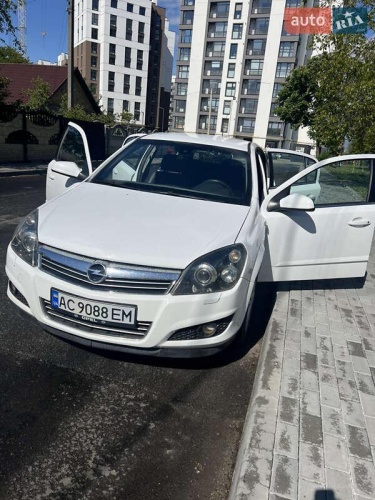 Opel Astra 2009