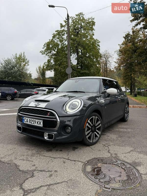 MINI Cooper 2019
