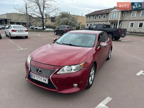 Lexus ES 2012