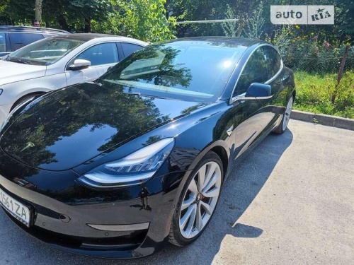 Tesla Model 3 2018