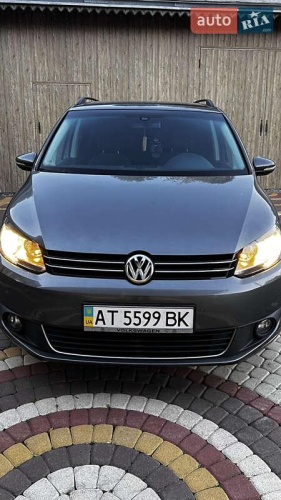 Volkswagen Touran 2014
