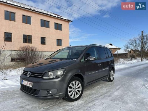 Volkswagen Touran 2012