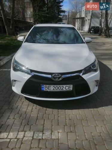 Toyota Camry 2015