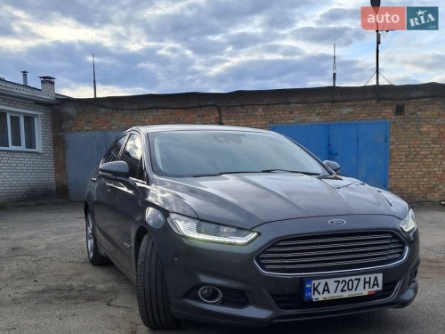 Ford Fusion 2017