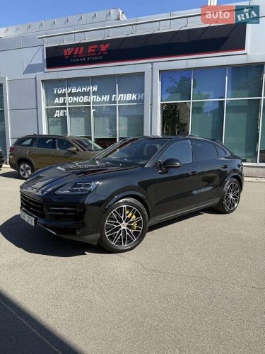 Porsche Cayenne Coupe 2024