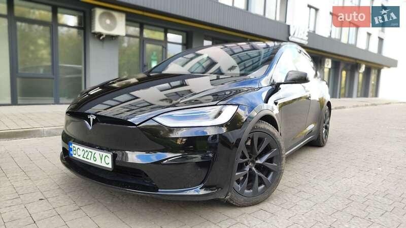 Tesla Model X 2023