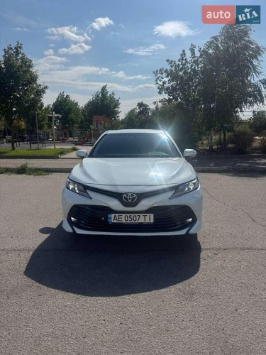 Toyota Camry 2018