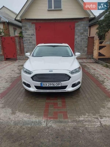 Ford Fusion 2015