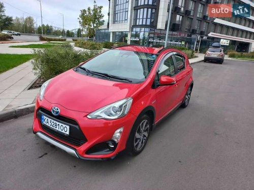 Toyota Aqua 2015