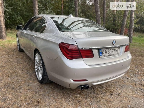 BMW 7 Series 2010