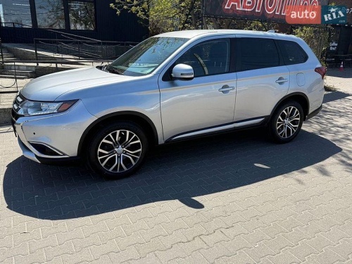 Mitsubishi Outlander 2017