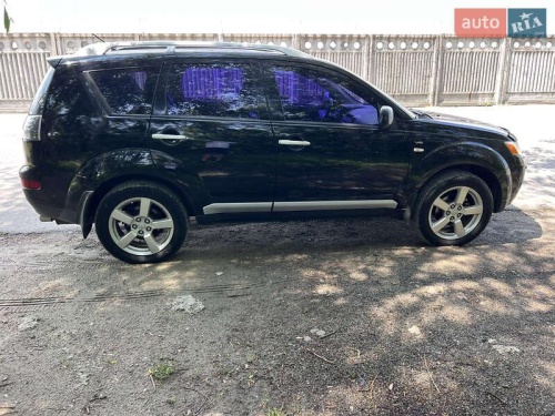 Mitsubishi Outlander 2008