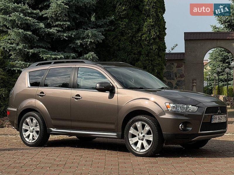 Mitsubishi Outlander 2010