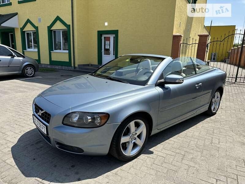 Volvo C70 2009
