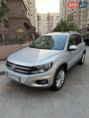 Volkswagen Tiguan 2011