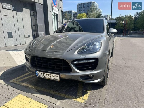 Porsche Cayenne 2012