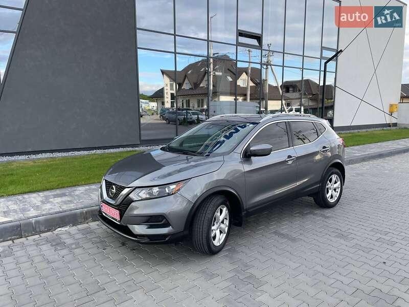 Nissan Rogue Sport 2020