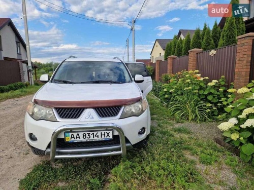 Mitsubishi Outlander XL 2008