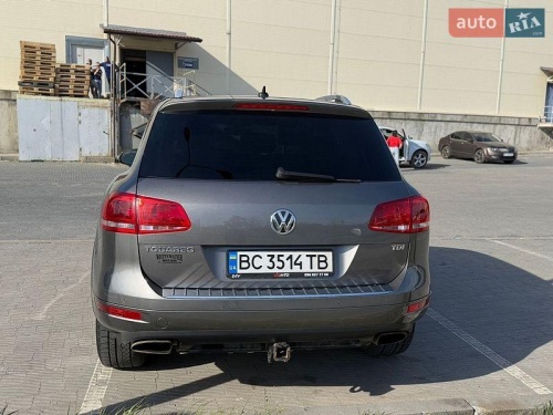 Volkswagen Touareg 2012