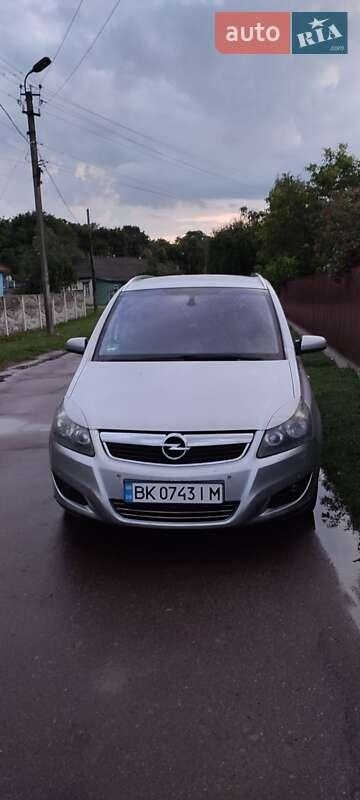Opel Zafira 2008