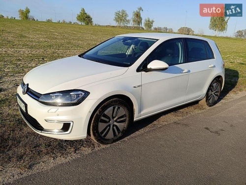 Volkswagen e-Golf 2017