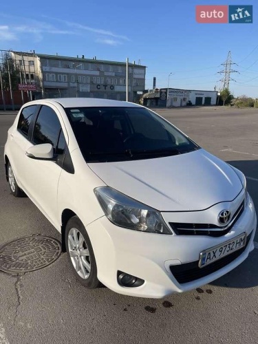 Toyota Yaris 2014
