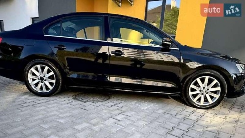 Volkswagen Jetta 2011