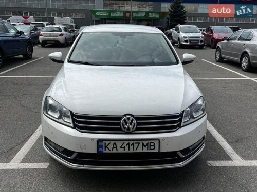 Volkswagen Passat 2011
