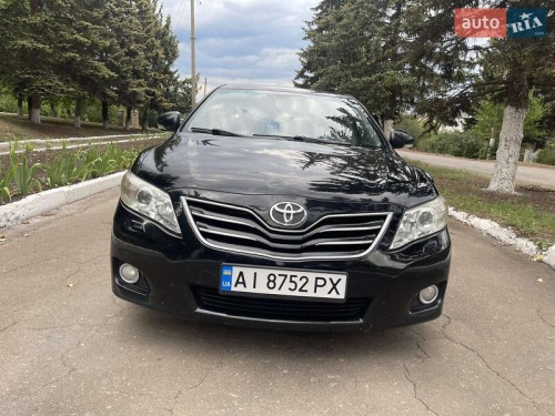 Toyota Camry 2011