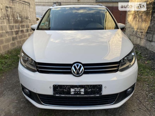 Volkswagen Touran 2011