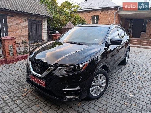Nissan Rogue Sport 2020