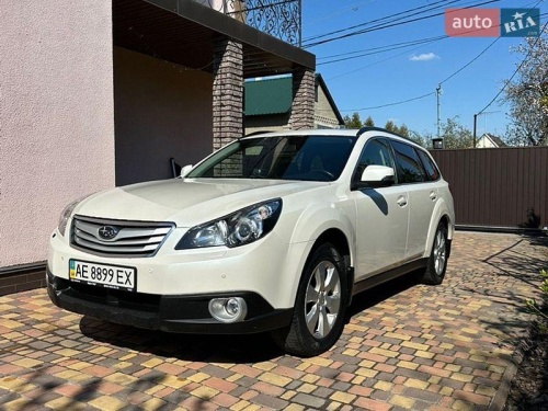 Subaru Outback 2012